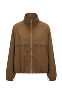 bernia-sportieve-korte-jas-army-green-groen-sweet-like-you-productfoto-vooraanzicht-1
