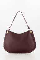 casey-leren-schoudertas-studs-bordeaux-sweet-like-you-productfoto-achteraanzicht-1