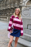 celine-leren-chevron-schoudertas-bordeaux-sweet-like-you-sienna-lookfoto-zijaanzicht-2
