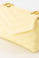 celine-leren-chevron-schoudertas-botergeel-butter-yellow-sweet-like-you-productfoto-detail-1
