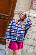 patricia-geruite-jas-wolmix-blue-check-blauwmix-lookfoto-vooraanzicht-1