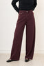 evelyn-denim-jeans-broek-bordeaux-sweet-like-you-model-vooraanzicht-1