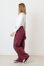 talvi-denim-jeans-broek-bordeaux-sweet-like-you-model-vooraanzicht-zijaanzicht-1