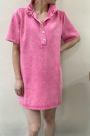 jaimy-mini-denim-jeans-jurk-fuchsia-sweet-like-you-modelfoto-vooraanzicht-3