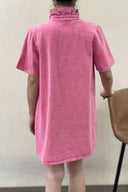 jaimy-mini-denim-jeans-jurk-fuchsia-sweet-like-you-modelfoto-achteraanzicht-1