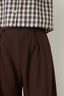 jio-geklede-broek-chocolat-suncoo-paris-model-detail-1