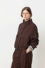 dona-korte-mantel-chocolat-suncoo-paris-model-vooraanzicht-2