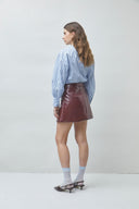 fire-nepleren-mini-rok-suncoo-paris-prune-bordeaux-modelfoto-achteraanzicht-1