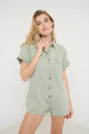 janne-denim-jeans-playsuit-sweet-like-you-khaki-modelfoto-vooraanzicht-1