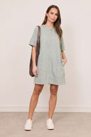 jasmine-mini-denim-jeans-jurk-turquoise-sweet-like-you-modelfoto-vooraanzicht-1