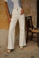elena-denim-jeans-broek-white-sweet-like-you-modelfoto-vooraanzicht-3