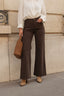 gaspard-denim-jeans-broek-chocolate-brown-sweet-like-you-model-vooraanzicht-2