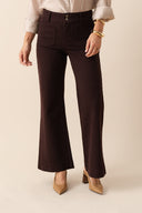 elenette-denim-jeans-broek-bordeaux-aubergine-sweet-like-you-modelfoto-vooraanzicht-2