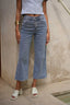 colombe-cropped-jeans-blauw-sweet-like-you-model-vooraanzicht-1