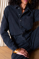 charly-denim-jeans-jumpsuit-dark-grey-sweet-like-you-model-vooraanzicht-5