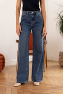 celestin-denim-jeans-broek-medium-blue-denim-sweet-like-you-model-vooraanzicht-2