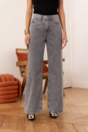 celestin-denim-jeans-broek-dark-grey-denim-sweet-like-you-model-vooraanzicht-2