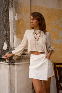 jadene-denim-jeans-broekrok-short-white-sweet-like-you-modelfoto-vooraanzicht-3