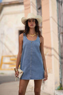 ruby-jeans-jurk-blauw-sweet-like-you-modelfoto-vooraanzicht-1