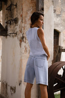 victus-denim-jeans-short-denim-sweet-like-you-model-achteraanzicht-1