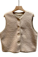 justine-teddy-mouwloos-vest-beige-sweet-like-you-productfoto-vooraanzicht-1