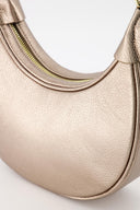 kyra-schoudertas-brons-sweet-like-you-modelfoto-detail