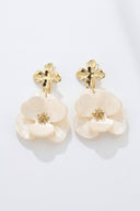 rosalie-oorbellen-beige-sweet-like-you-productfoto-vooraanzicht-2