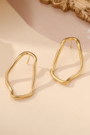 Briony-oorbellen-gold-sweet-like-you-productfoto-vooraanzicht-2