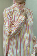 jillian-contrasterende-gestreepte-hemd-blouse-rose-modelfoto-vooraanzicht-2
