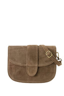maan-suede-schoudertas-taupe-sweet-like-you-productfoto-vooraanzicht-1