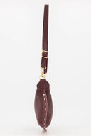 monica-leren-schoudertas-bordeaux-productfoto-zijaanzicht-1