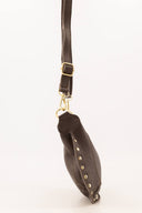 monica-leren-schoudertas-donkerbruin-dark-brown-productfoto-zijaanzicht-1