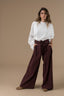 myriam-geklede-broek-bordeaux-adore-paris-model-vooraanzicht-4