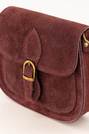 sweet-like-you-sola-suede-schoudertas-burgundy-vooraanzicht