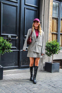 camilla-hoge-lange-blokhak-laarzen-black-zwart-sweet-like-you-lookfoto-vooraanzicht-2