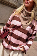 laurel-gestreepte-gebreide-oversized-trui-coffee-brown-bruin-roze-sweet-like-you-sienna-lookfoto-detail-1