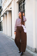 scarlett-gebreide-gestreepte-trui-bruin-roze-sweet-like-you-sienna-lookfoto-vooraanzicht-3