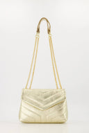 celine-metallic-chevron-schoudertas-gold-sweet-like-you-productfoto-vooraanzicht-2