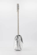 celine-metallic-chevron-schoudertas-silver-sauvage-sweet-like-you-productfoto-zijaanzicht-1