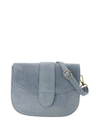 maan-suede-schoudertas-jeansblauw-sweet-like-you-productfoto-vooraanzicht-1