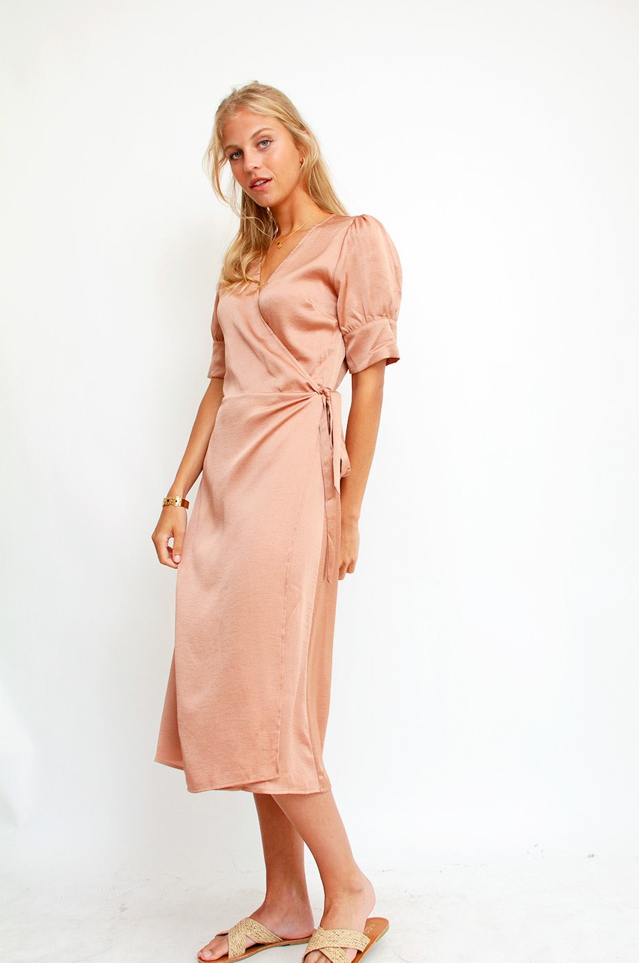 Mari Dress Rose Neo Noir - Product - Sienna Goodies