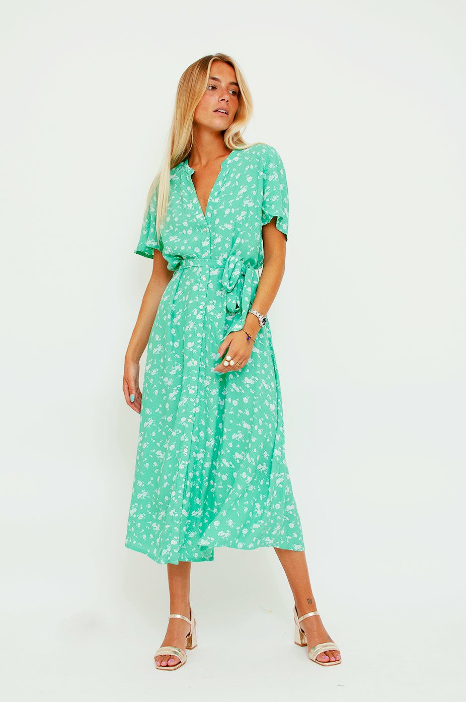 sammentrækning stærk tuberkulose Lane Shade Floral Dress Green Neo Noir - Product - Sienna Goodies