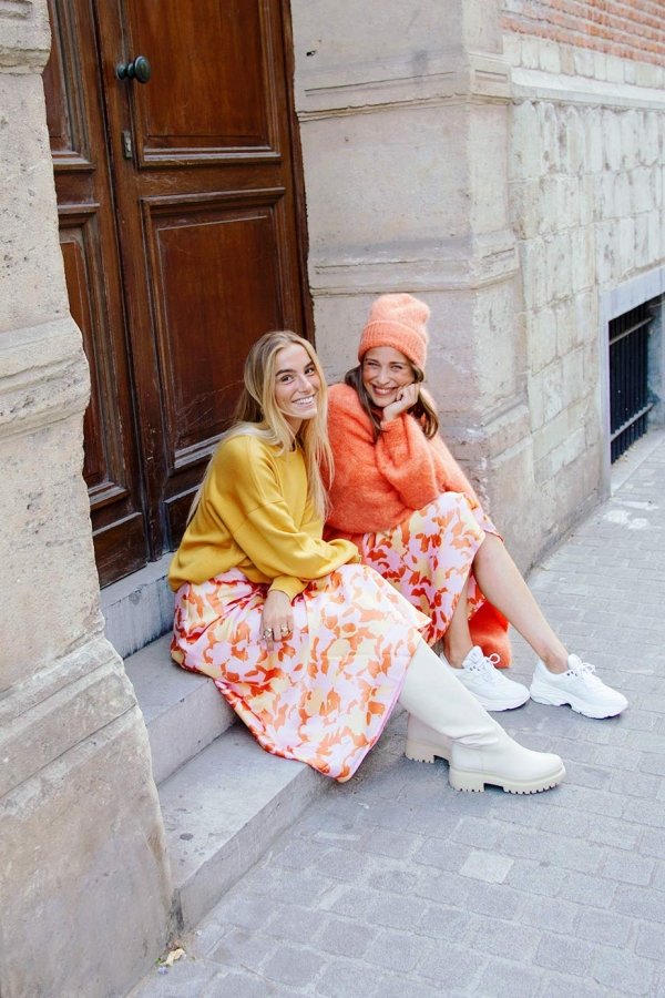 A Touch Of Orange - Looks - Sienna Goodies
